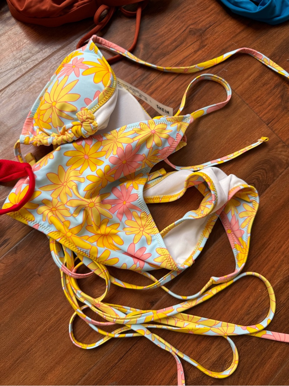 Lot of bikinis sizes s/m - Picture 4 of 7